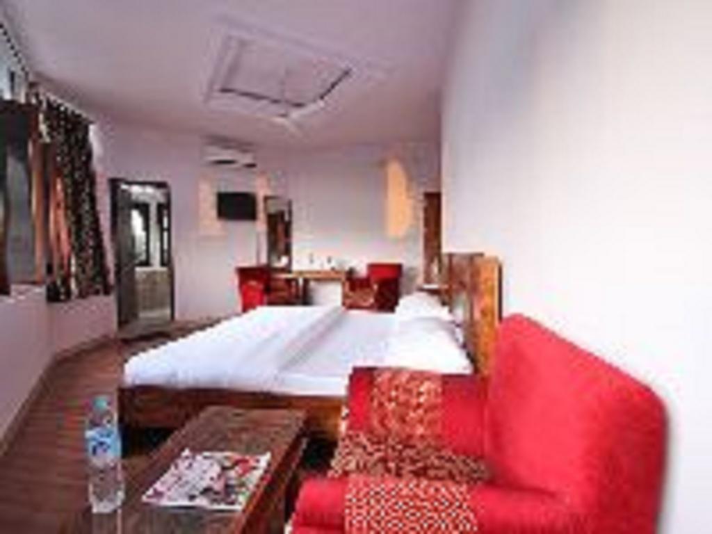 Fabhotel Prime Empire Palace Udaipur Room photo